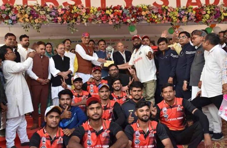 खेलों से हमें प्रतिस्पर्धा और सहयोग की प्रेरणा मिलती है : उप मुख्यमंत्री