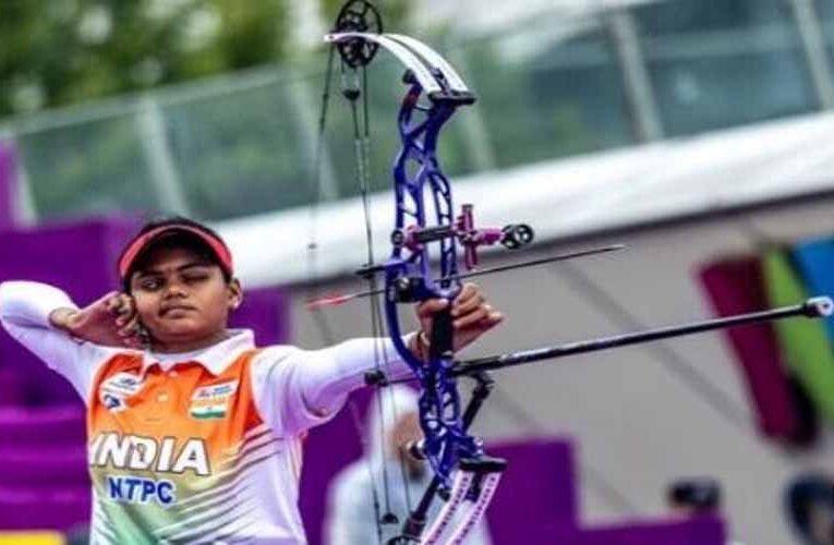 एशियाई तीरंदाजी : भारतीय महिला और मिश्रित टीम को स्वर्ण, पुरूषों को रजत