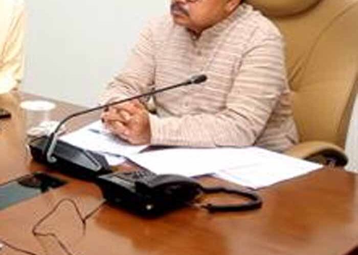 दतिया जिले के किसानों को मिलेगी अब और अधिक गुणवत्तापूर्ण बिजली :ऊर्जा मंत्री तोमर