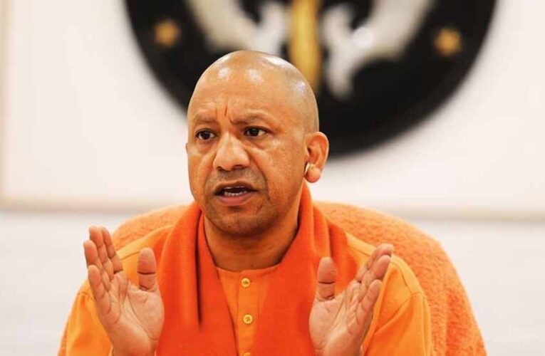 सीएम योगी ने बदली प्रदेश की स्वास्थ्य व्यवस्था की तस्वीर, गरीब और वंचित परिवारों के लिए बनी वरदान