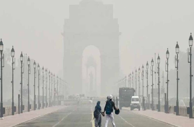 दिल्ली की हवा बेहद जहरीली: AQI 400 के पार, अगले 2 दिन हालात गंभीर—क्या बारिश बनेगी राहत?