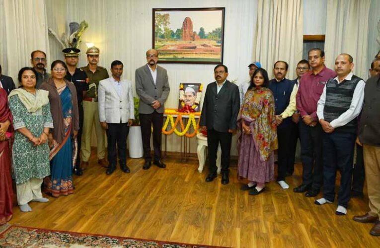 डॉ. राजेंद्र प्रसाद की जयंती पर राज्यपाल ने किया नमन