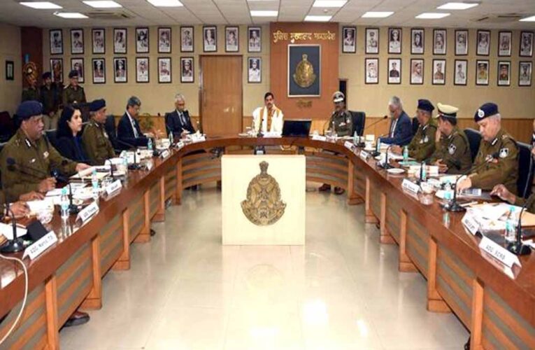 पुलिस के बारे में जनसामान्य की धारणा बदलने और पुलिस के जनता से बेहतर संवाद के लिए विशेष पहल की आवश्यकता : मुख्यमंत्री डॉ. यादव