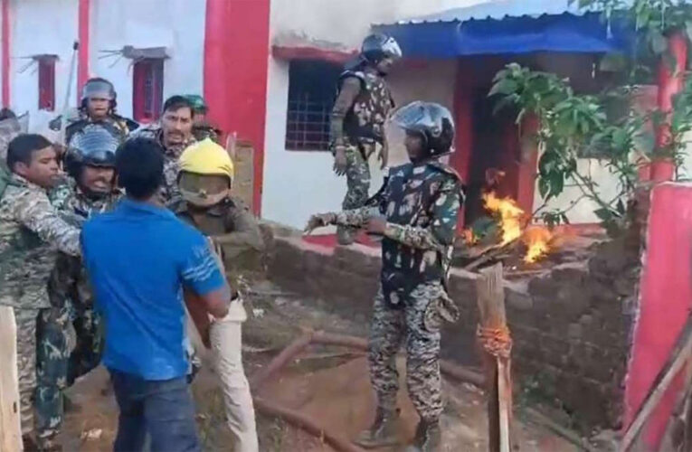 आमाबेड़ा के बड़े तेवड़ा में कफन-दफन विवाद खत्म, सरपंच ने सामने रखा पूरा घटनाक्रम