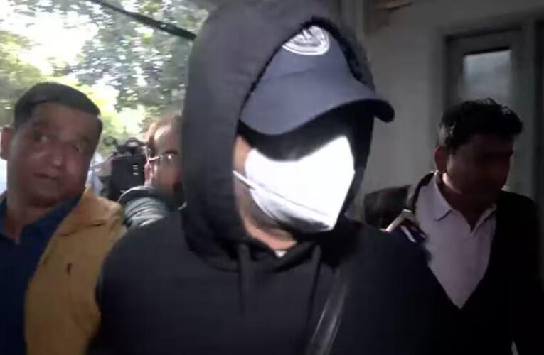 गोवा अग्निकांड में फरार अजय गुप्ता, जो पुलिस के लिए बना था सिरदर्द, दिल्ली के अस्पताल में मिला