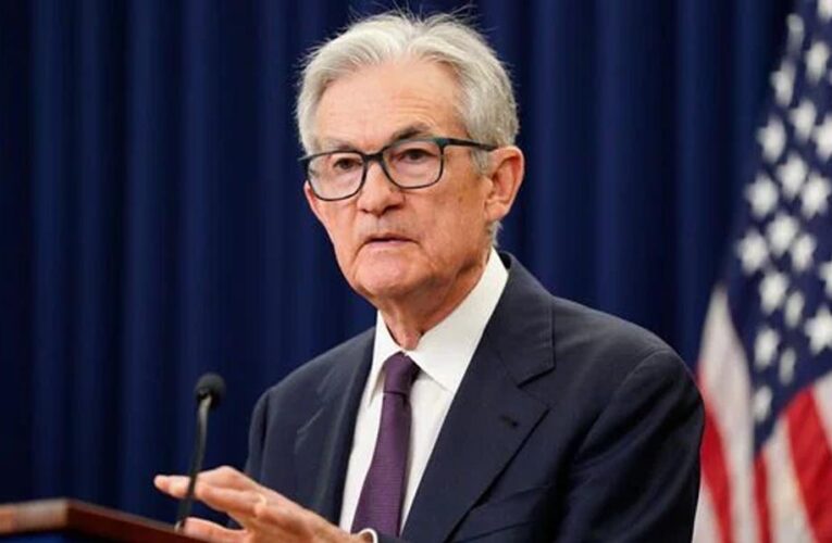 अमेरिका से आई बड़ी खबर: फेड ने किया ब्याज दरों में कटौती, क्या इसका असर भारतीय बाजार पर होगा?