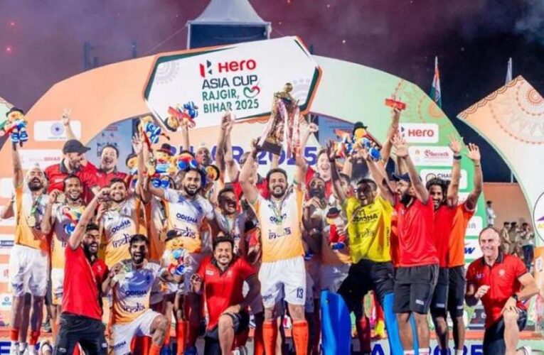 मुख्यमंत्री डॉ. यादव ने एफ.आई.एच. हॉकी पुरुष जूनियर्स विश्व कप-2025 में कांस्य पदक जीतने पर टीम को बधाई दी