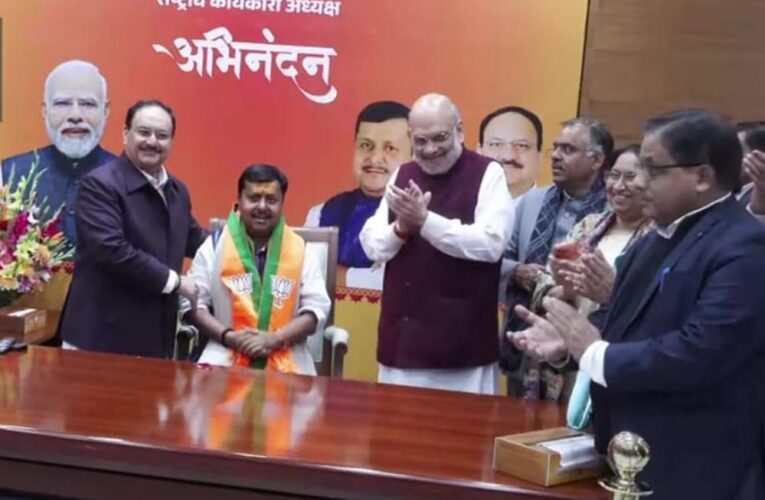 बीजेपी के नए कार्यकारी अध्यक्ष नितिन नबीन ने संभाला कार्यभार, जेपी नड्डा और अमित शाह की मौजूदगी में