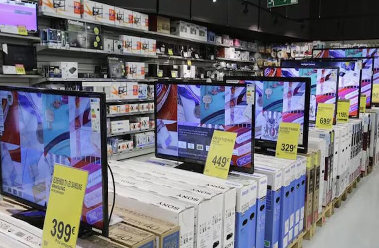 TV Price Hike: जनवरी से टीवी होंगे महंगे, एलईडी और स्मार्ट टीवी की कीमतों में 3-4% का इजाफा