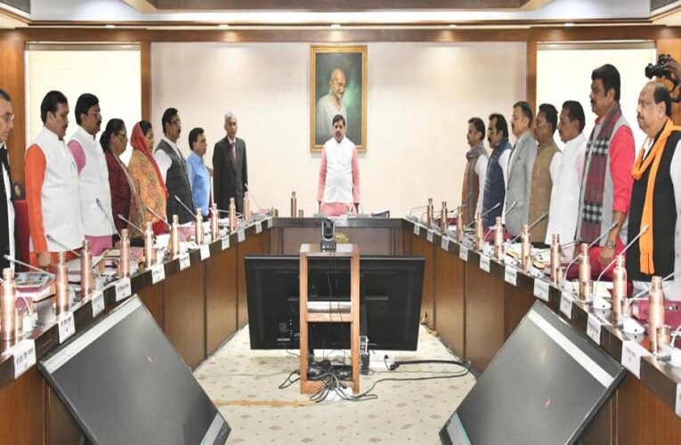 अपर नर्मदा, राघवपुर और बसानिया बहुउद्धेशीय परियोजनाओं के डूब प्रभावितों के लिए 1,782 करोड़ रुपये का विशेष पैकेज स्वीकृत