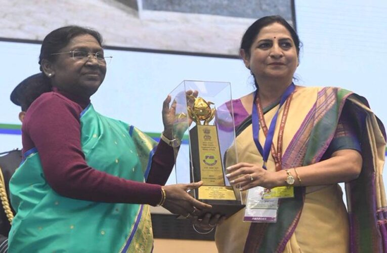 राष्ट्रपति श्रीमती द्रौपदी मुर्मु ने गुना जिले के म्याना रेलवे स्टेशन को ऊर्जा संरक्षण के लिए किया सम्मानित