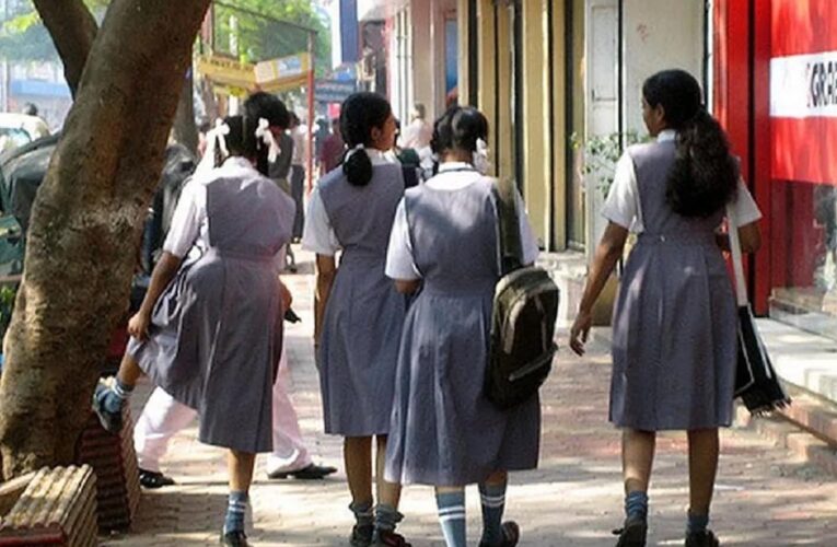भारत में 45.4% लड़कियां स्कूल नहीं जातीं: इन राज्यों का हाल सबसे खराब