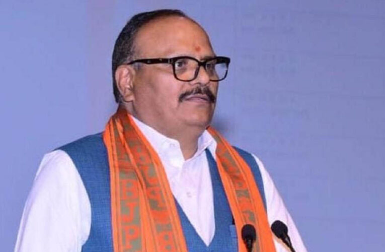 समाजवादी पार्टी के मुखिया अखिलेश यादव पूरी तरह से दिग्भ्रमितः ब्रजेश पाठक