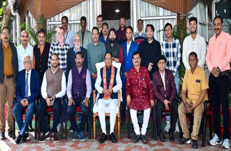 रायपुर : पत्रकारों की लेखनी केवल सूचना का माध्यम ही नहीं, पर्यटन को प्रोत्साहन देने का एक सशक्त साधन भी – मुख्यमंत्री विष्णुदेव साय