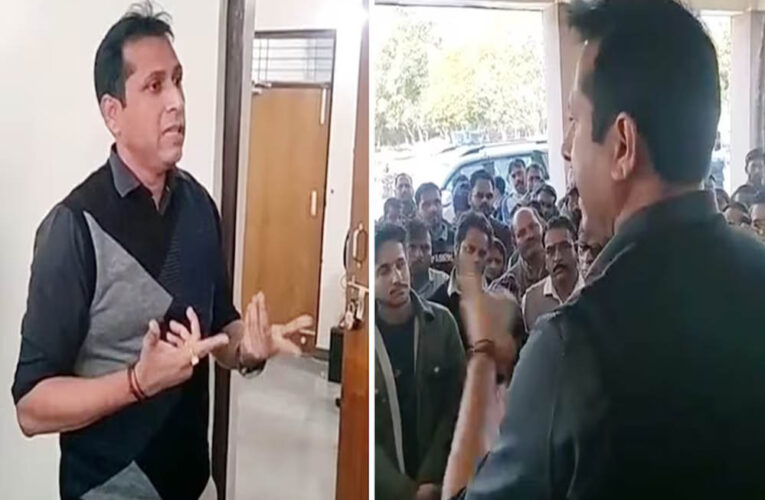 ‘झुंड बनाकर आओगे तो क्या मैं झुक जाऊंगा?’ IAS ने पटवारियों को लताड़ा, नेताओं के दबाव में न आएं चेतावनी