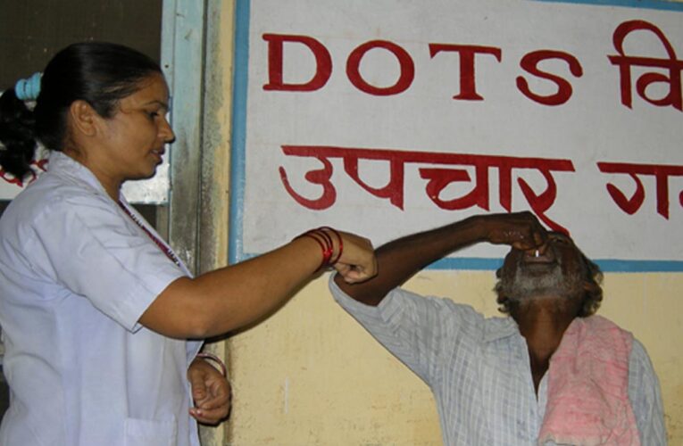 टीबी नियंत्रण में बड़ा झटका: 76 हजार मरीज मिले, 2025 का लक्ष्य अधर में; इंदौर में 1,833 मौतों से सिस्टम चिंतित