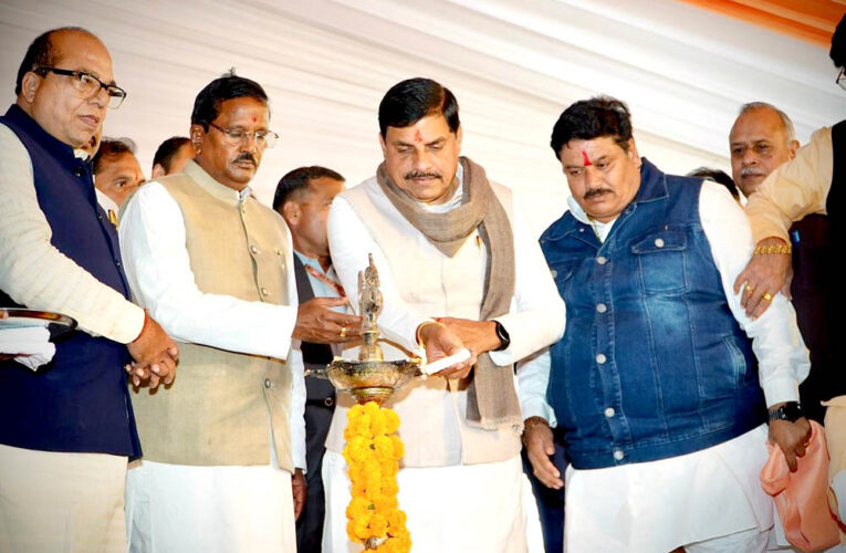 उज्जैन आने वाले श्रद्धालु सिर्फ मेहमान नहीं, महाकाल के अतिथि हैं, उनके सत्कार में संवेदना भी हो : मुख्यमंत्री डॉ. यादव