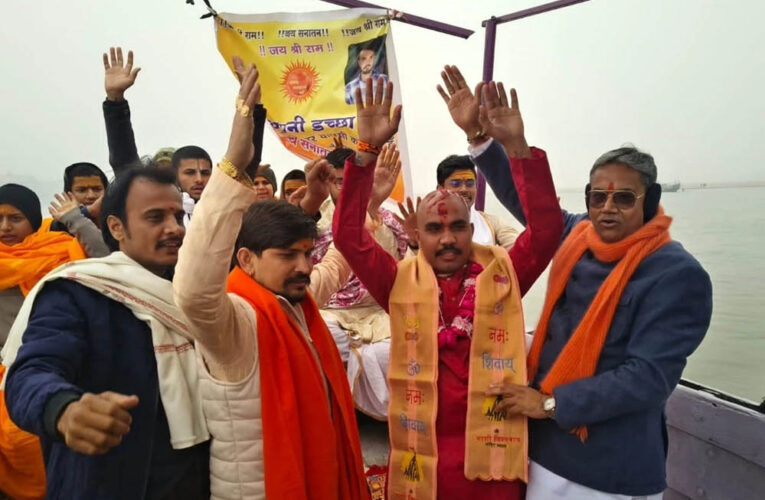 सागर के इंजीनियर असद खान बने अथर्व त्यागी, काशी में अपनाया सनातन धर्म, बोले- ‘मैं बजरंग बली का भक्त’