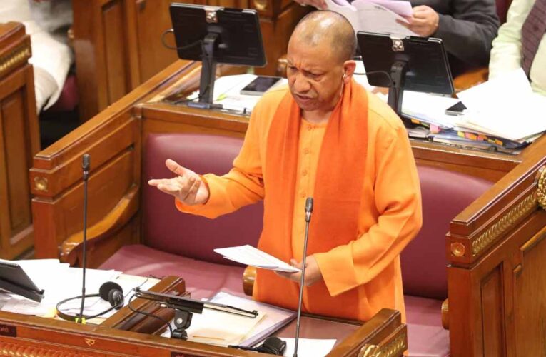 नेता प्रतिपक्ष ने की सीएम विवेकाधीन कोष की सराहना, सीएम योगी ने आभार के साथ गिनाए सपा काल के घोटाले