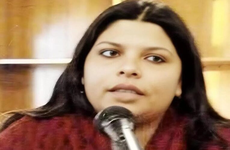 यूपी की तेज तर्रार IAS अफसर अनामिका सिंह ने लिया VRS, नीति आयोग में रह चुकी हैं जिम्मेदारी