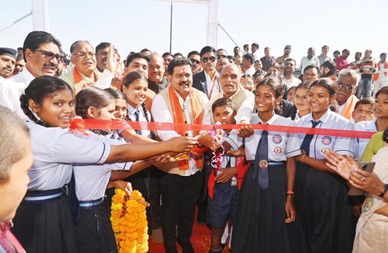 रायपुर : निर्माण कार्यों से शिक्षा, बुनियादी ढांचा और सामुदायिक विकास को मिलेगी गति– उप मुख्यमंत्री  विजय शर्मा