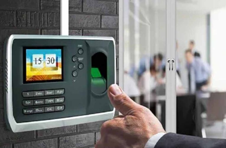 ‘सार्थक’ में बड़ा फर्जीवाड़ा! 600 किमी दूर से डॉक्टर लगाते रहे हाजिरी, फेस बदलकर किया सिस्टम से खेल