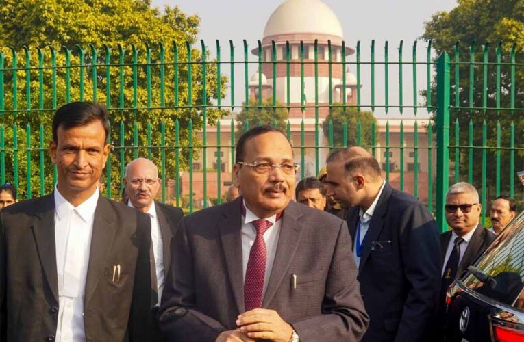 15 साल से लटका एसिड अटैक केस! CJI भड़के—कहा, न्याय में इतनी देरी क्यों?