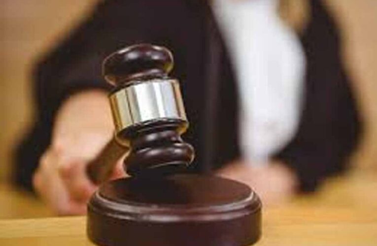 रिसेप्शन में ‘खुश’ दिखने का हवाला; कोर्ट ने रेप आरोपी को दी जमानत, पीड़िता की उम्र पर भी सवाल