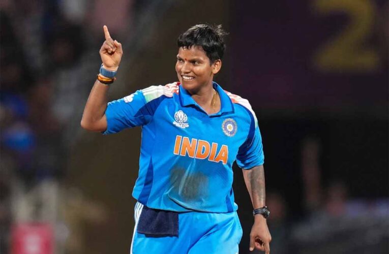 इतिहास के मुहाने पर दीप्ति शर्मा, महिला क्रिकेट में रच सकती हैं अभूतपूर्व कीर्तिमान