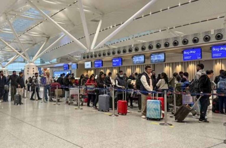 US नहीं, इस मुस्लिम देश ने सबसे ज्यादा भारतीयों को किया डिपोर्ट, 2025 के आंकड़ों ने चौंकाया