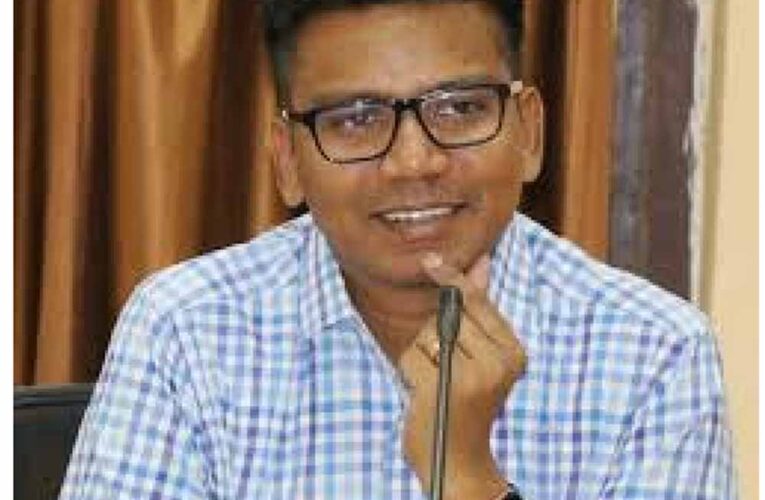 पीएमसी के एमडी गढ़पाले जब कन्ट्रोल रूम में निरीक्षण कर रहे थे तब बिजली की मांग 19000 मेगावॉट के शीर्ष पर पहुंची
