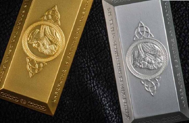 चांदी 2 लाख के पार! 2025 में सोना भी दिखाएगा दम? जानिए एक्सपर्ट्स की भविष्यवाणी