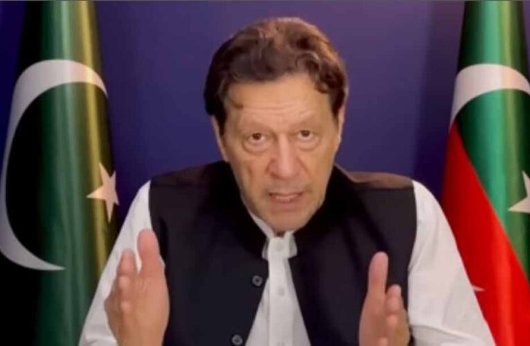 दबाव हुआ कारगर: पाकिस्तान सरकार ने उज्मा को दी जेल में बंद इमरान खान से मिलने की अनुमति