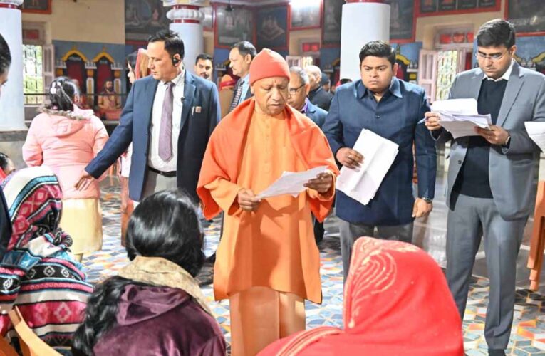 विदेश भेजने के नाम पर धोखाधड़ी करने वालों पर हो सख्त कार्रवाई : मुख्यमंत्री