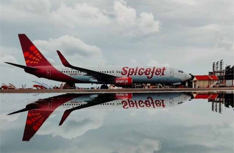 IndiGo संकट के बीच राहत! इस एयरलाइन ने रोज़ 100 उड़ानें बढ़ाईं, यात्रियों को बड़ी सुविधा