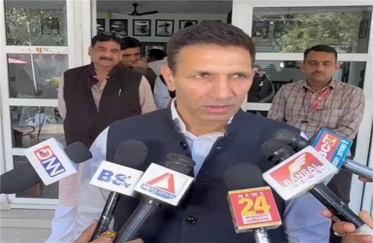 सुपरकंप्यूटर से तेज CM! आधे घंटे में हजारों करोड़ के बजट की समीक्षा, जीतू का तंज बना सुर्ख़ी