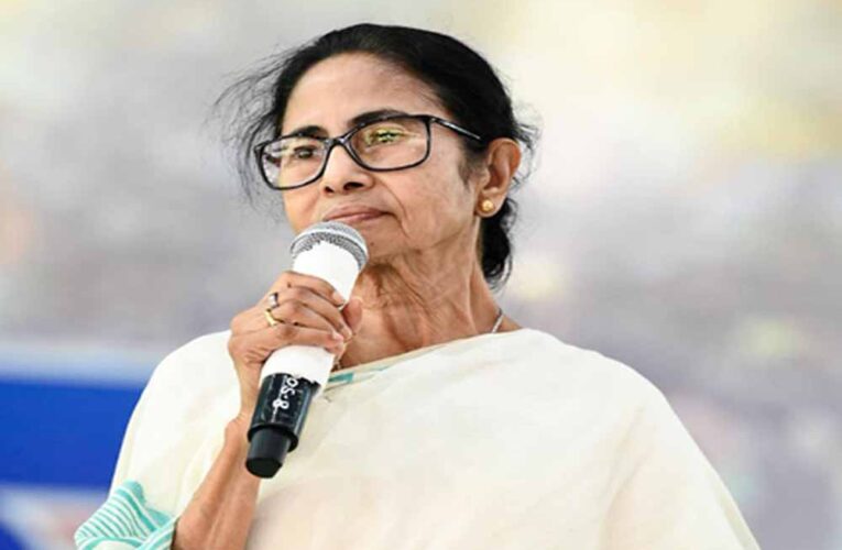 विध्वंस बरसी पर ममता बनर्जी का बड़ा बयान: ‘सांप्रदायिक राजनीति के खिलाफ संघर्ष जारी रहेगा’