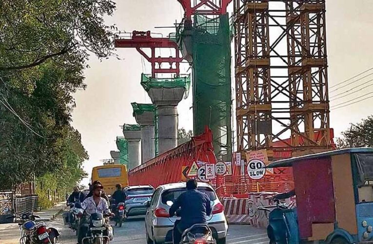भोपाल मेट्रो ने पकड़ी रफ्तार: करोंद चौराहे पर जाम से जल्द मिलेगी राहत
