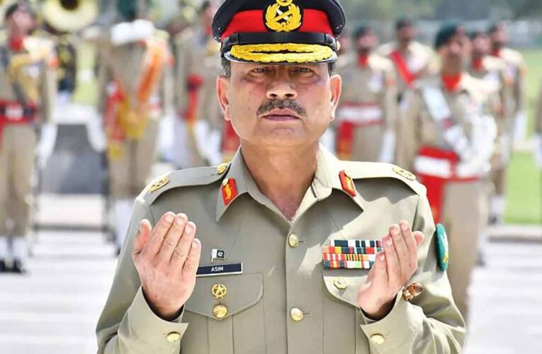 5000 डॉक्टर, 11 हजार इंजीनियर देश छोड़ गए, मुनीर बोले ‘ब्रेन गेन’ — पाकिस्तान में उड़ रहा मज़ाक