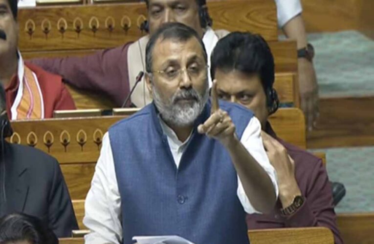 कांग्रेस ने संस्थानों पर कब्जा किया था — राहुल गांधी पर निशिकांत दुबे का करारा पलटवार