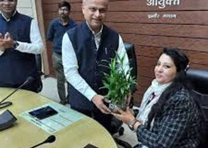 सुश्री पूजा गर्ग एक दिन के लिए बनी आयुक्त दिव्यांगजन