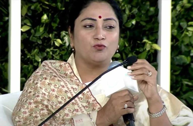 पलूशन एक दिन की समस्या नहीं, तेज एक्शन जरूरी – HTLS में रेखा गुप्ता का बड़ा बयान