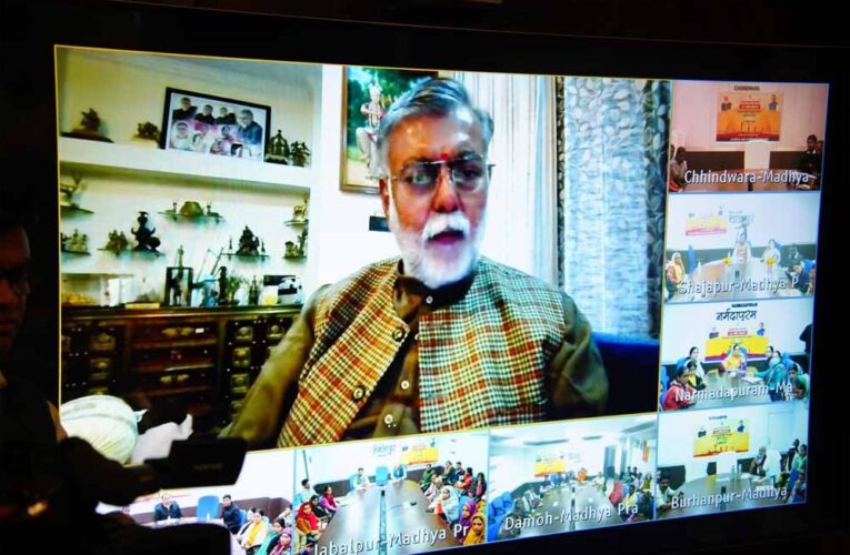 मुख्यमंत्री का बड़ा कदम: संबल योजना के 7,227 श्रमिकों के खातों में सिंगल क्लिक से पहुँचे 160 करोड़ रुपये