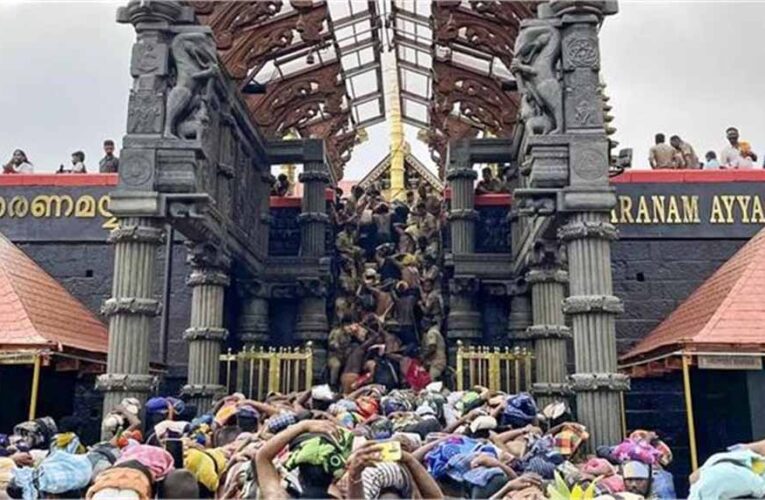 सबरीमाला मंदिर में श्रद्धालुओं का रिकॉर्ड, तीर्थयात्रियों की संख्या 30 लाख के पार