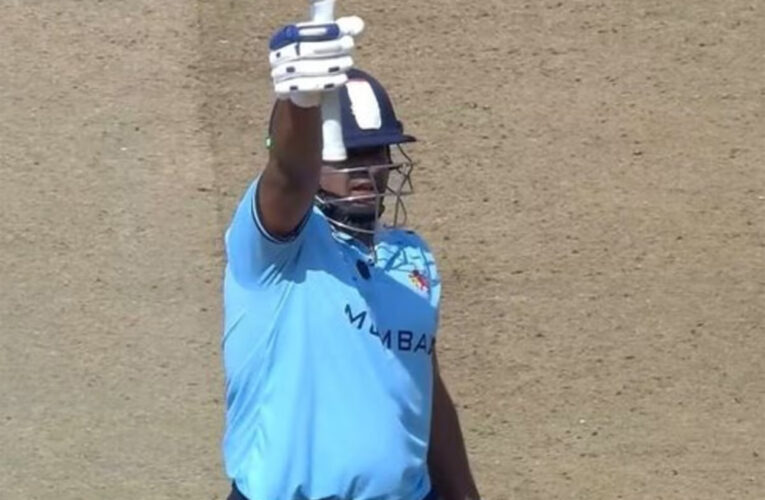 15 गेंदों में तूफानी अर्धशतक! सरफराज खान की पारी ने IPL ऑक्शन से पहले बढ़ाया फ्रेंचाइजियों का क्रेज