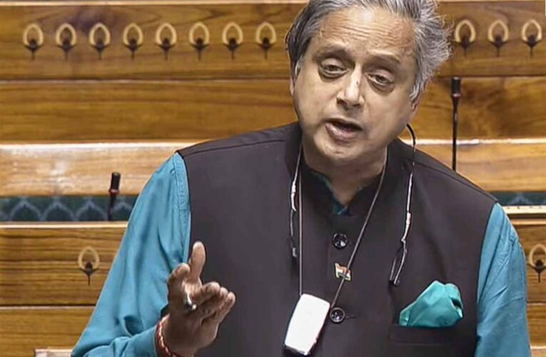 क्या शशि थरूर को मिलेगा वीर सावरकर अवॉर्ड? कांग्रेस नेता ने खुद खोला बड़ा राज