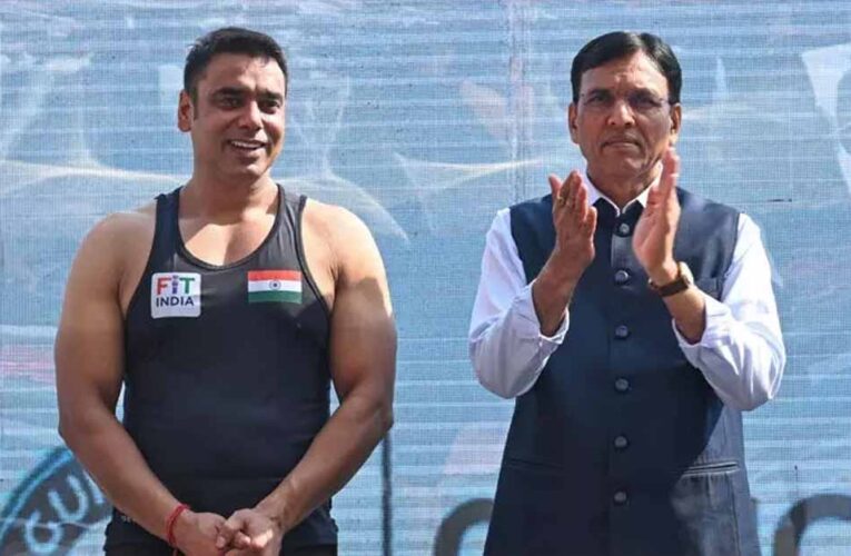 खेल प्रतिभाओं को मिलेगा करियर का नया प्लेटफॉर्म, पेशेवरों के लिए लॉन्च हुई इंटर्नशिप नीति