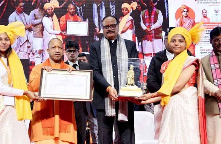 स्वामी जी ने कहा था…”चरित्र जेंटलमैन बनाता है”: पाठक