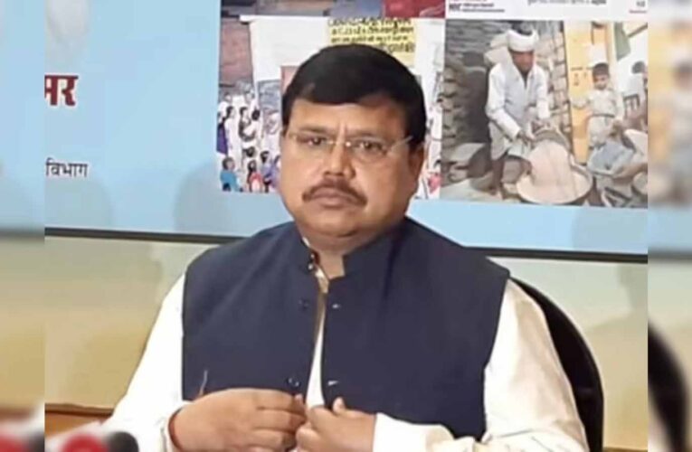 समाधान योजना के क्रियान्वयन में कोताही पर होगी सख्त कार्रवाई : ऊर्जा मंत्री तोमर