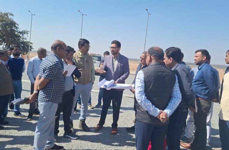 सिरपुर महोत्सव 2026: बॉलीवुड–छालीवुड सितारों से सजेगा मंच, कलेक्टर ने तैयारियों का लिया जायजा